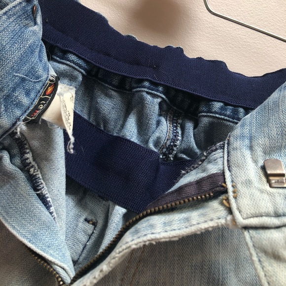 ENERGIE CUT-OFF SHORTS - Picture 9 of 10